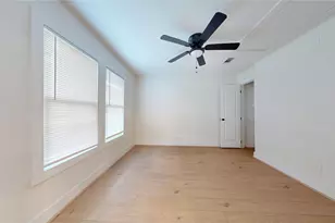9114 Hueni Rd, Houston, TX 77365 - Photo 20