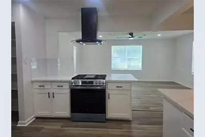 5102 Avenue L, Galveston, TX 77551 - Photo 10