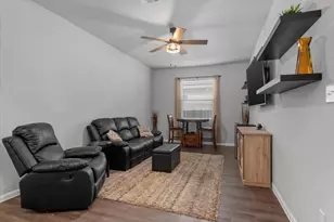 31515 Kailua Dr, Hockley, TX 77447 - Photo 12