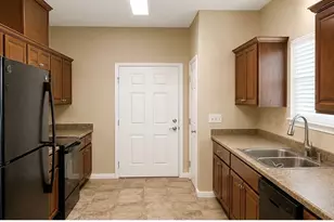 265 Canterbury Dr, Beaumont, TX 77707 - Photo 6