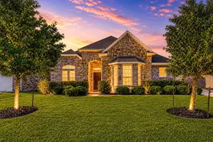 1345 Laurel Loop, Angleton, TX 77515 - Photo 2
