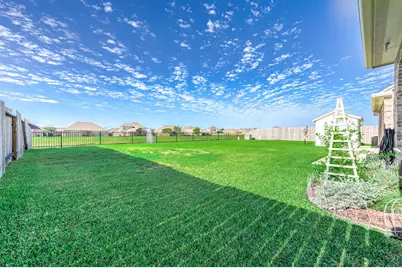 1345 Laurel Loop, Angleton, TX 77515 - Photo 42