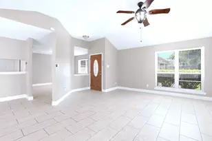 7502 Addicks Clodine Rd, Houston, TX 77083 - Photo 12