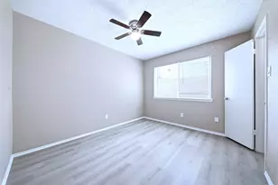 7502 Addicks Clodine Rd, Houston, TX 77083 - Photo 26