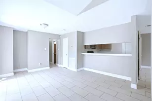 7502 Addicks Clodine Rd, Houston, TX 77083 - Photo 14