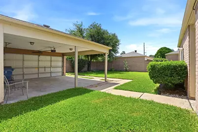 7502 Addicks Clodine Road, Houston, TX 77083 - Photo 26