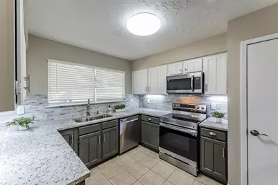 21022 Waymare Lane, Spring, TX 77388 - Photo 4