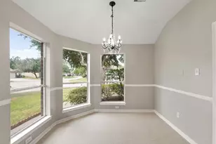 20410 Fall Foliage Dr, Humble, TX 77338 - Photo 4