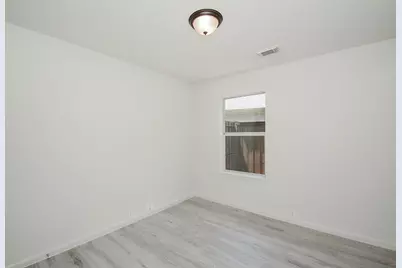 4707 Markham Woods Court, Houston, TX 77345 - Photo 16