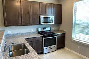 25530 Valverdant Ct, Porter, TX 77365 - Photo 4