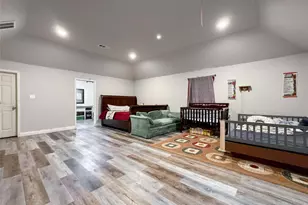 1060 County Rd 5021, Cleveland, TX 77327 - Photo 16