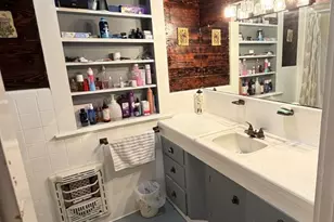 1107 E Lamar St, Palestine, TX 75801 - Photo 12