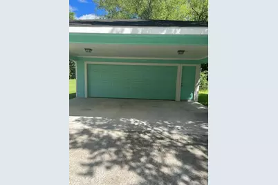 1104 E Walker Street, League City, TX 77573 - Photo 28