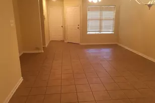 12811 Kingston Point Ln, Houston, TX 77047 - Photo 4