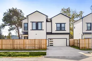 2720 Spence Rd, Houston, TX 77093 - Photo 2