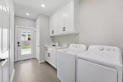 1804 Ursuline Street, Galveston, TX 77550 - Photo 16