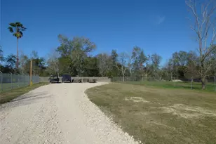 4312 Western Ave, West Orange, TX 77630 - Photo 6