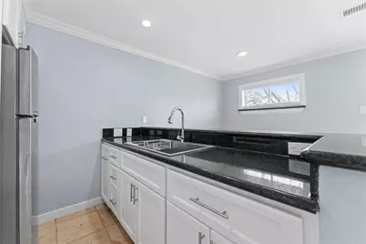 8118 Albacore Drive #7, Houston, TX 77074 - Photo 4