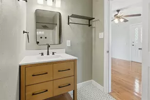 922 Hahlo St, Houston, TX 77020 - Photo 14