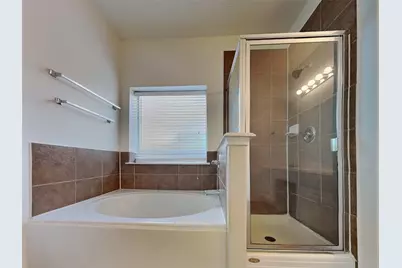 19715 N Vlg Of Bridgestone Lane, Spring, TX 77379 - Photo 10