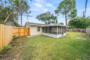 9779 Westview Dr, Houston, TX 77055 - Photo 26