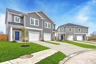 13313 Tetris Dr, Houston, TX 77048 - Photo 1