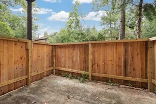 11711 Memorial Dr, Houston, TX 77024 - Photo 8