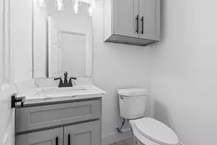 7810 Denton St, Houston, TX 77028 - Photo 8