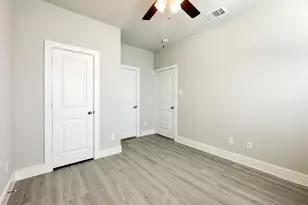 9007 Lonestar Creekbend Ln, Houston, TX 77080 - Photo 24