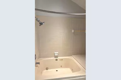 58 Breezy Point Place, The Woodlands, TX 77381 - Photo 18