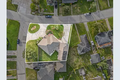 1310 Bayou Shore Drive, Galveston, TX 77551 - Photo 40