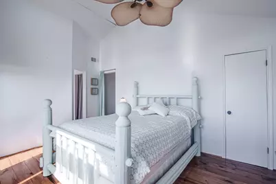 140 Ocean View Drive, Crystal Beach, TX 77650 - Photo 26