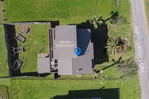 140 Ocean View Dr, Crystal Beach, TX 77650 - Photo 32