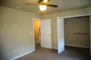 107 Yegua Cir, Huntsville, TX 77340 - Photo 12