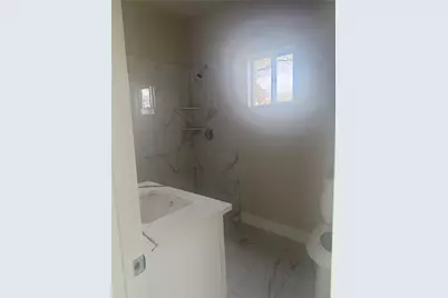 8215 La Porte Road, Houston, TX 77012 - Photo 4