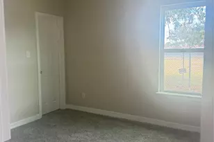 8215 La Porte Rd, Houston, TX 77012 - Photo 8