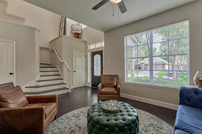 23 Wintergrass Place, The Woodlands, TX 77382 - Photo 8