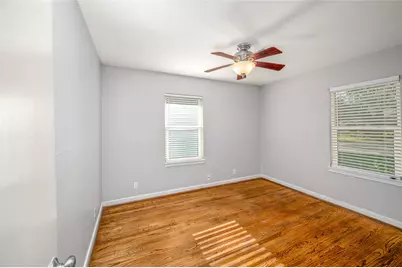 8527 Greenbush Street, Houston, TX 77025 - Photo 14