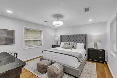 801 N 3rd Street Street, Bellaire, TX 77401 - Photo 12