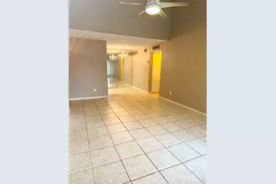 10051 Westpark Drive #256, Houston, TX 77042 - Photo 4