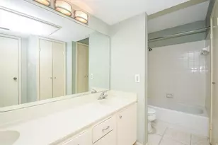 10051 Westpark Dr, Houston, TX 77042 - Photo 18