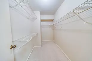1018 Memorial Village Dr, Houston, TX 77024 - Photo 18