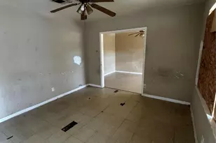11315 Raincove Dr, Houston, TX 77016 - Photo 2