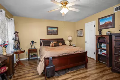 714 E Houston Avenue, Crockett, TX 75835 - Photo 16