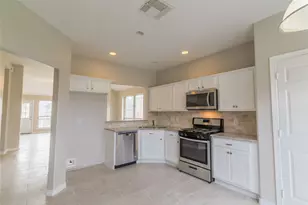 2209 Highland Crossing Dr, Conroe, TX 77304 - Photo 6