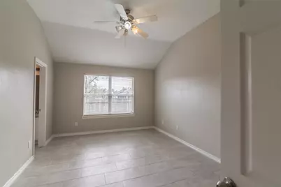 2209 Highland Crossing Drive, Conroe, TX 77304 - Photo 12