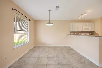 8211 Scarlet Tanager Drive, Humble, TX 77396 - Photo 4