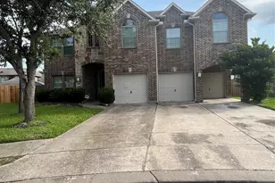 9403 Nickel Canyon Dr, Rosharon, TX 77583 - Photo 1