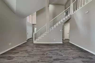 14306 Cypress Falls Drive, Cypress, TX 77429 - Photo 4