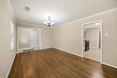 7135 Hendon Lane, Houston, TX 77074 - Photo 8
